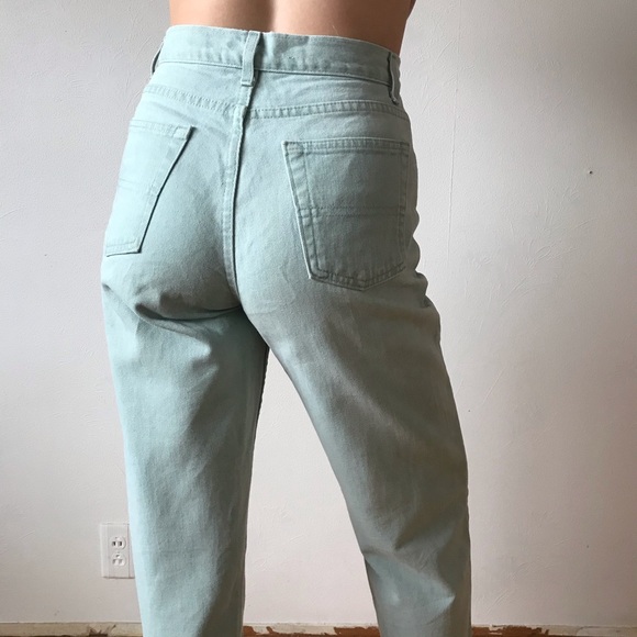 high waisted jeans - Picture 1 of 4